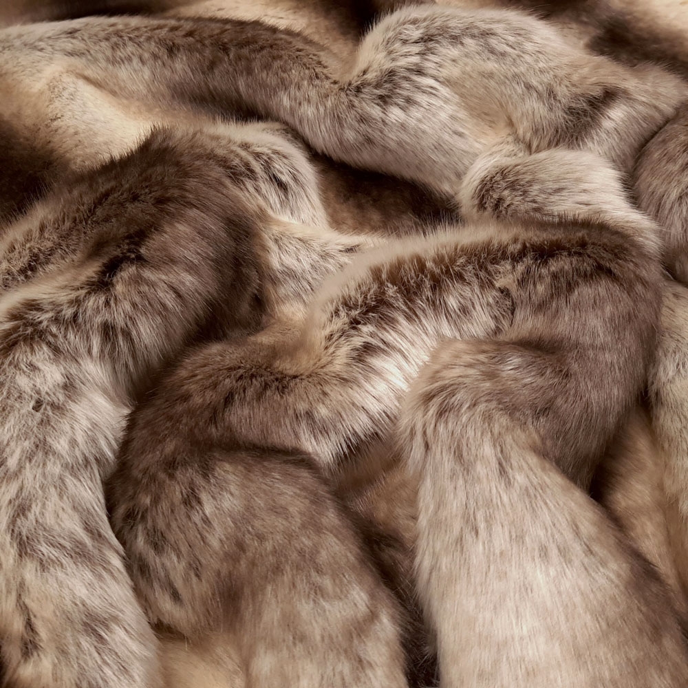 Raccoon woven fur - per 10cm