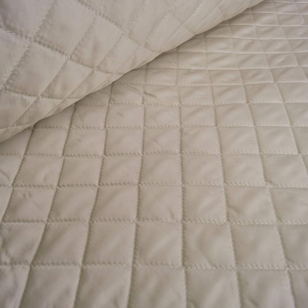 Ross - lining quilt - diamond quilt -champagne